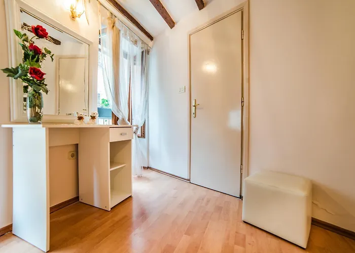 Dominik Apartment *